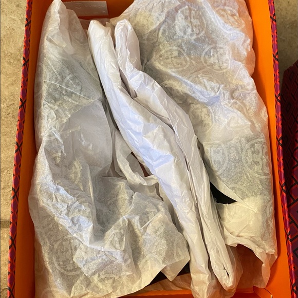 Tory Burch Finley Sandals - Picture 8 of 8